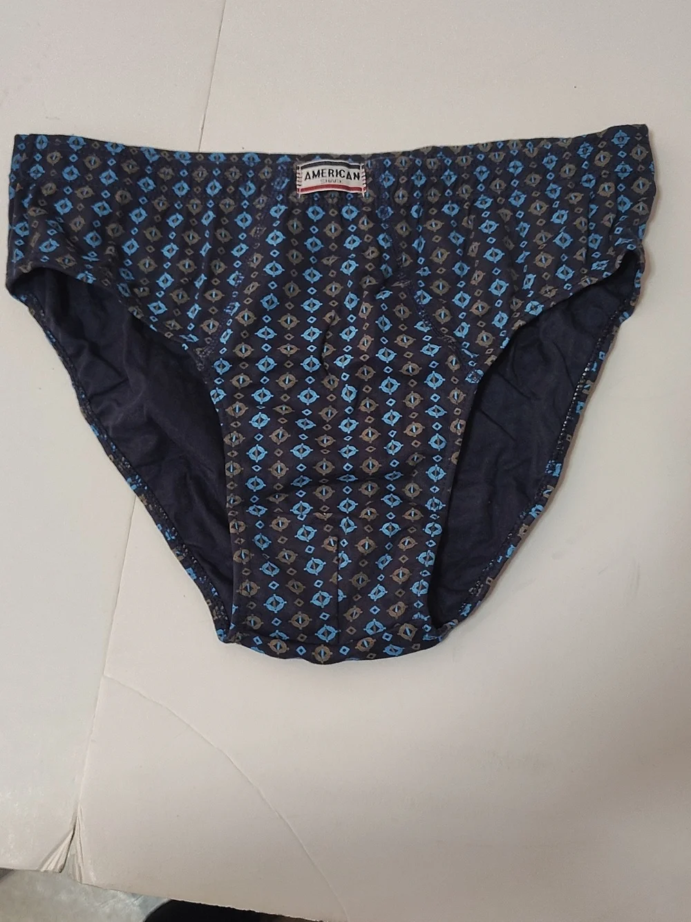 Men’s Retro Low Rise Briefs - Assorted Print white and navy 3 Pack - Size 36-38
